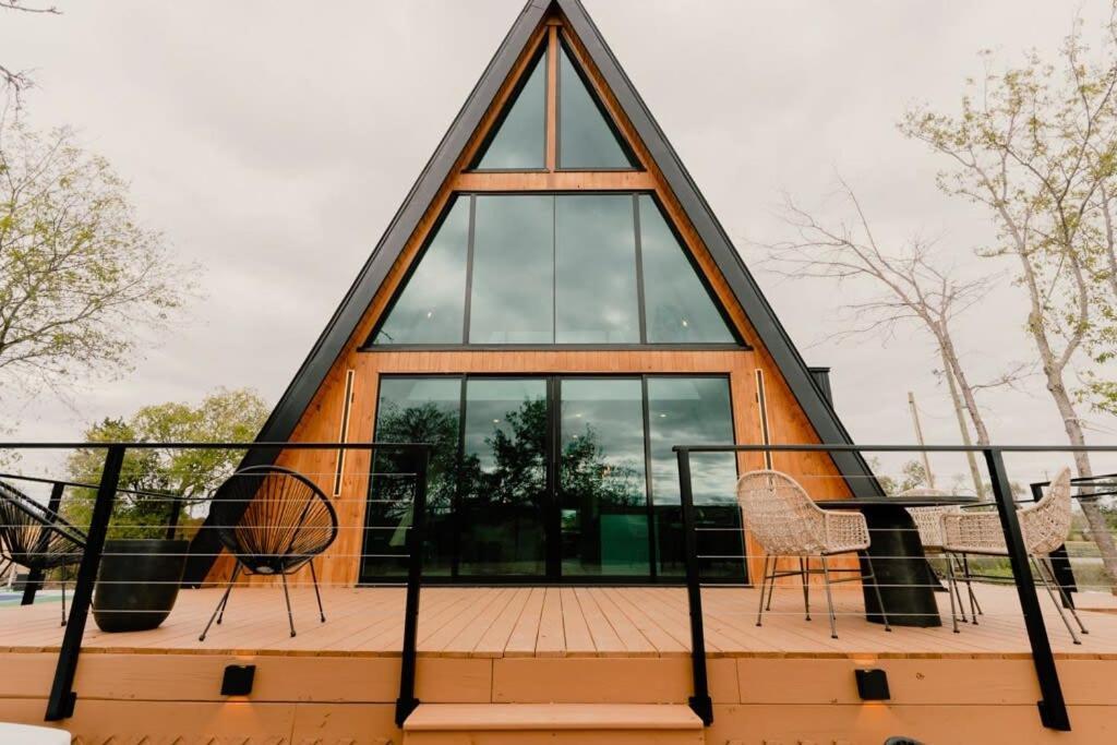 Вилла The Pedernales A-Frame Фредериксберг Экстерьер фото