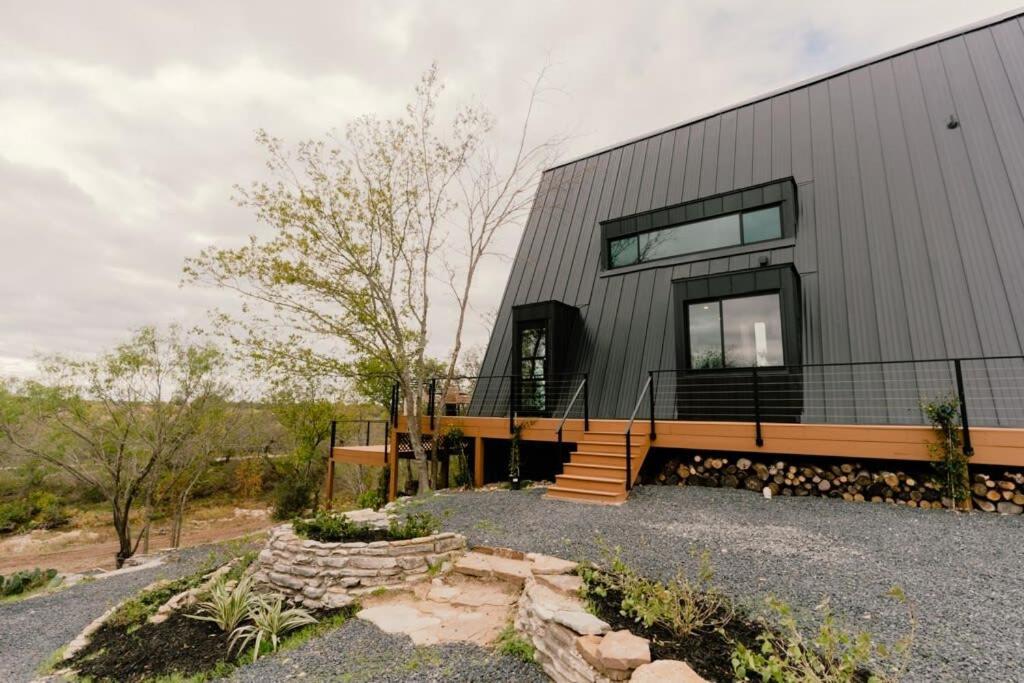 Вилла The Pedernales A-Frame Фредериксберг Экстерьер фото