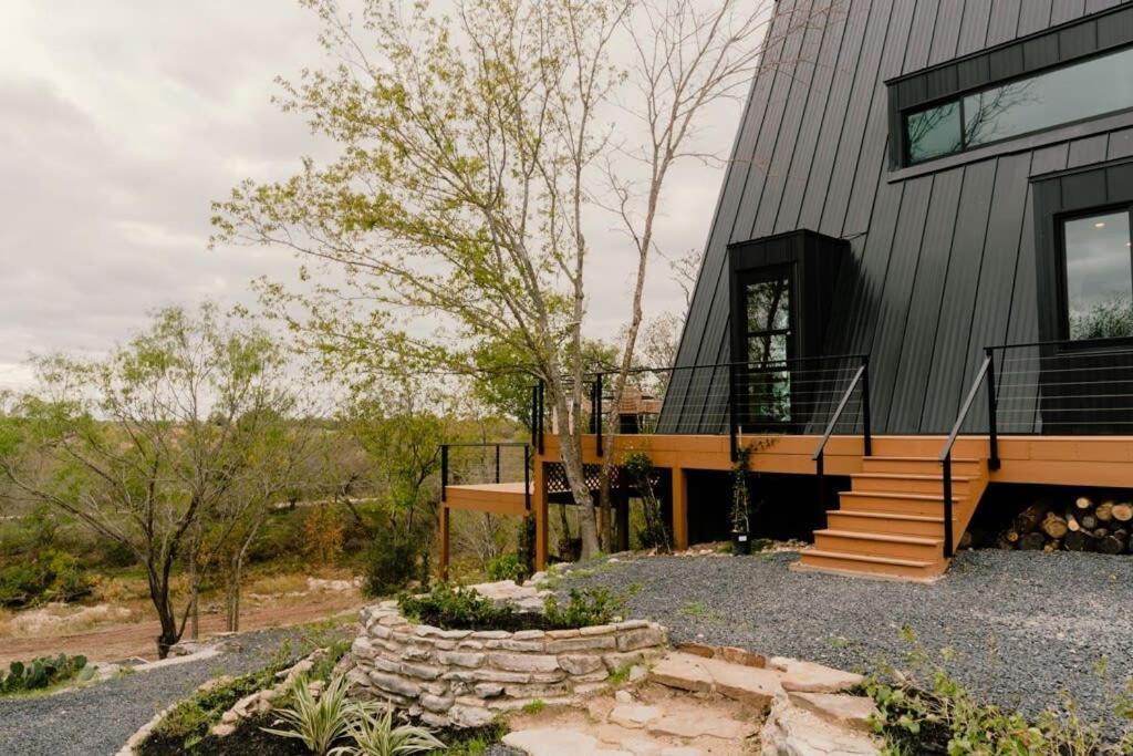 Вилла The Pedernales A-Frame Фредериксберг Экстерьер фото