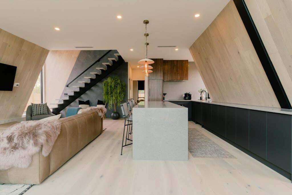 Вилла The Pedernales A-Frame Фредериксберг Экстерьер фото