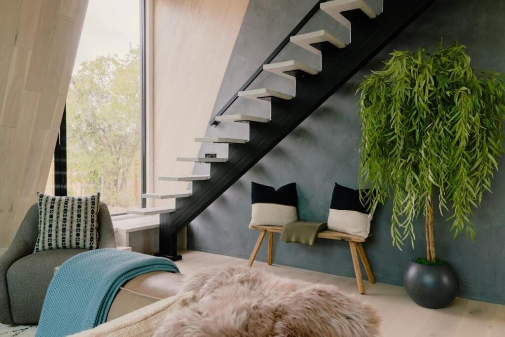 Вилла The Pedernales A-Frame Фредериксберг Экстерьер фото