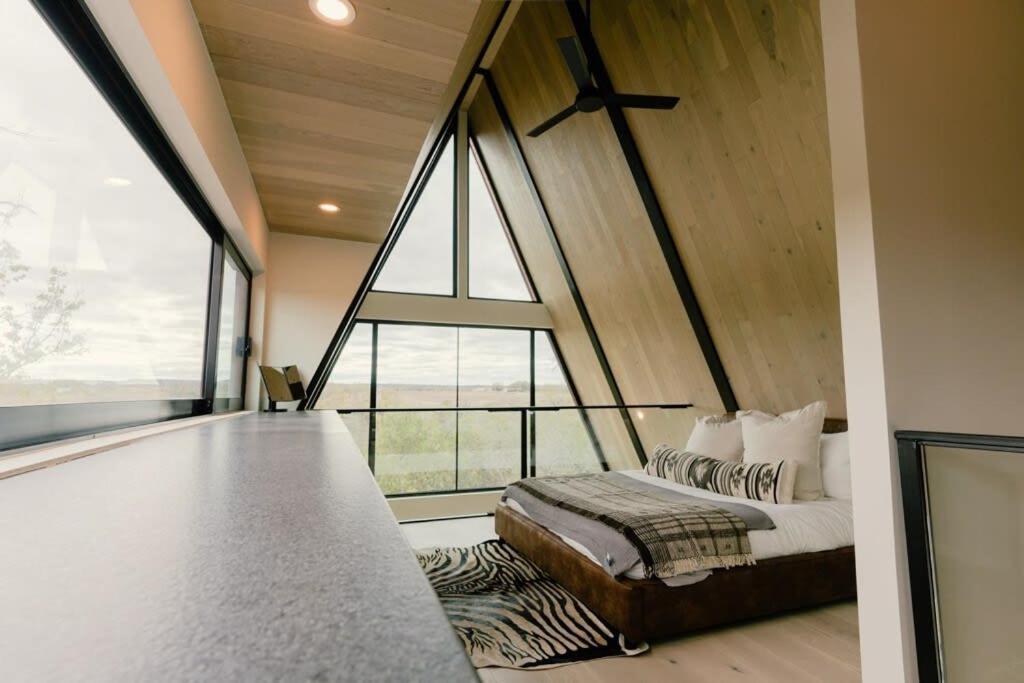 Вилла The Pedernales A-Frame Фредериксберг Экстерьер фото
